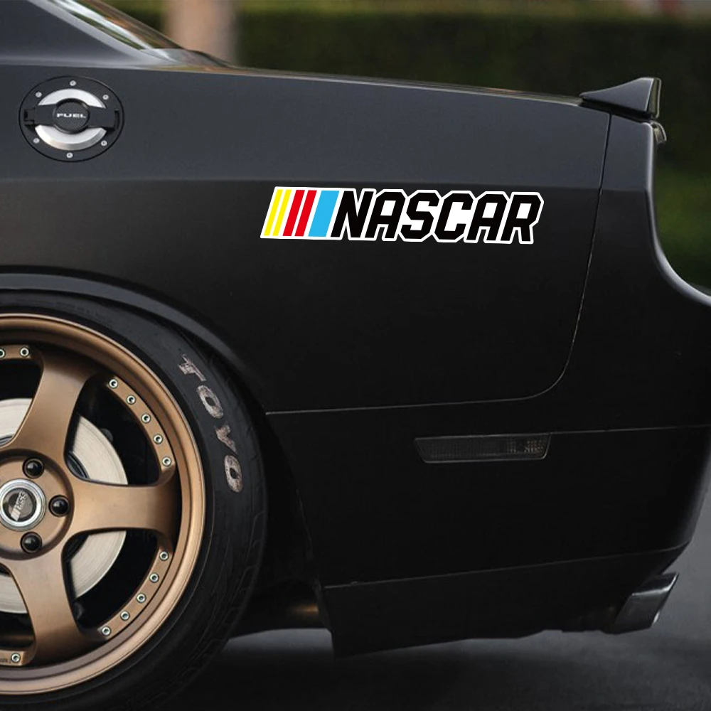 2 szt. NASCAR wyścigi naklejki – Laptop Accessories Ideas recenzja i cena